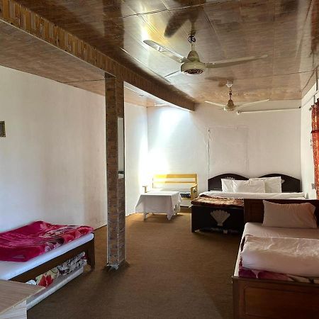 Tourist Cottage Hunza Karimabad  Exterior photo