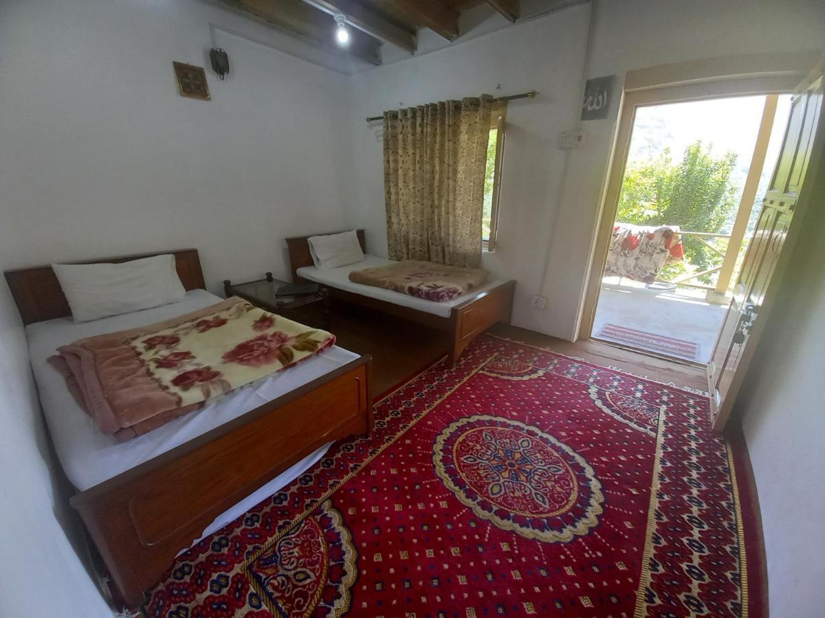 Tourist Cottage Hunza Karimabad  Exterior photo
